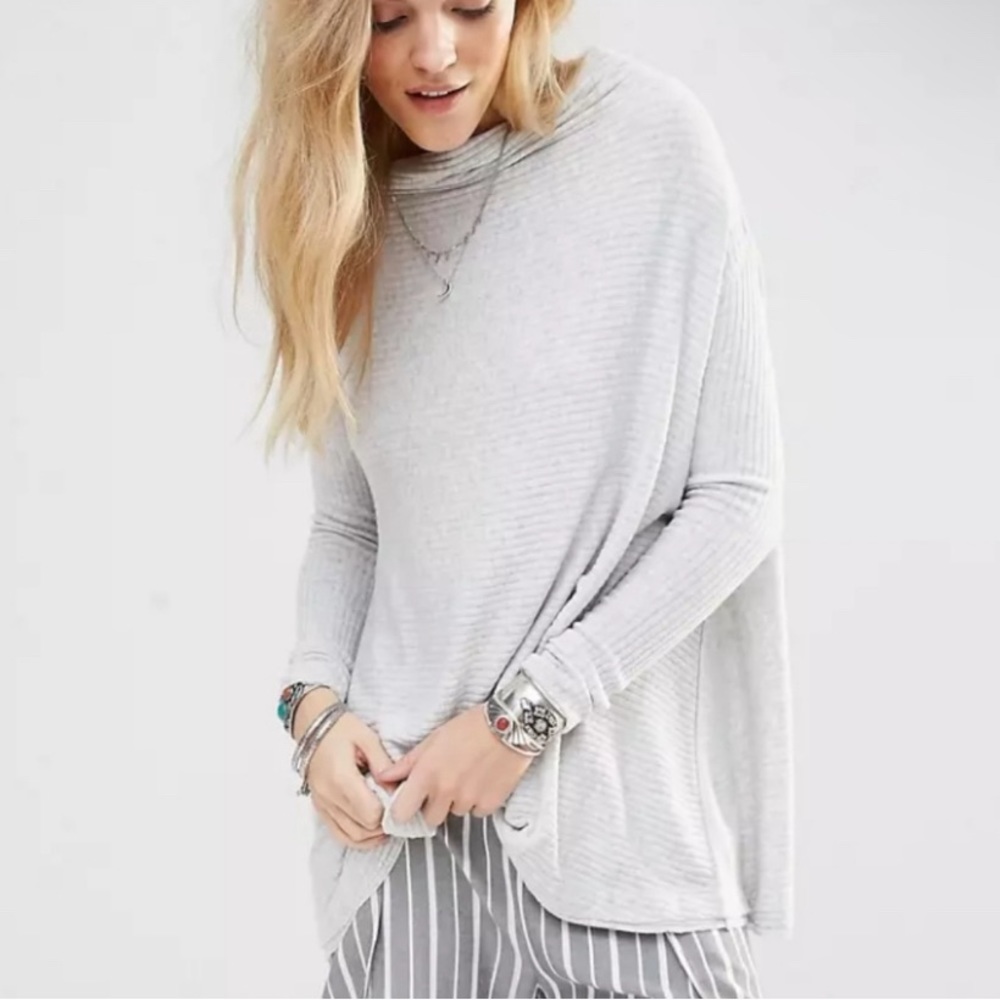 FREE PEOPLE WE THE FREE GRAY WAFFLE THERMAL TOP